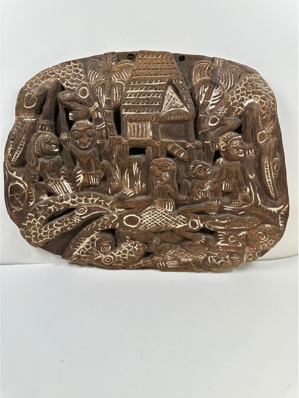 Hand Carved Story Board Sepik Gambot Tribal Papua New Guinea Folk Art 18x14